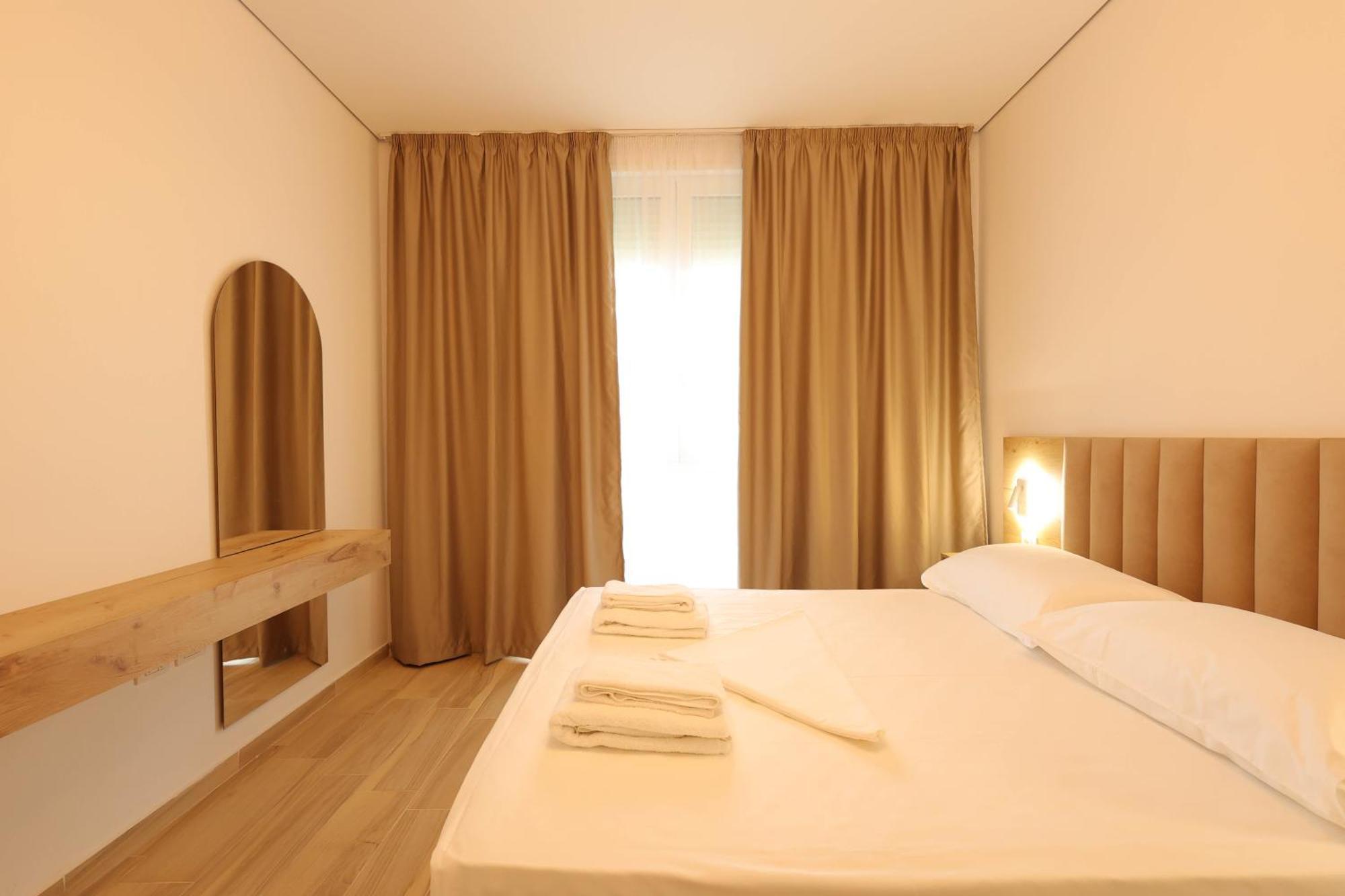 Sanpietro Vacation Apartments Dıraç Dış mekan fotoğraf
